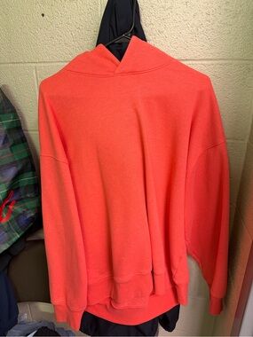 American Eagle Outfitters Coral Hoodie Sweatshirt